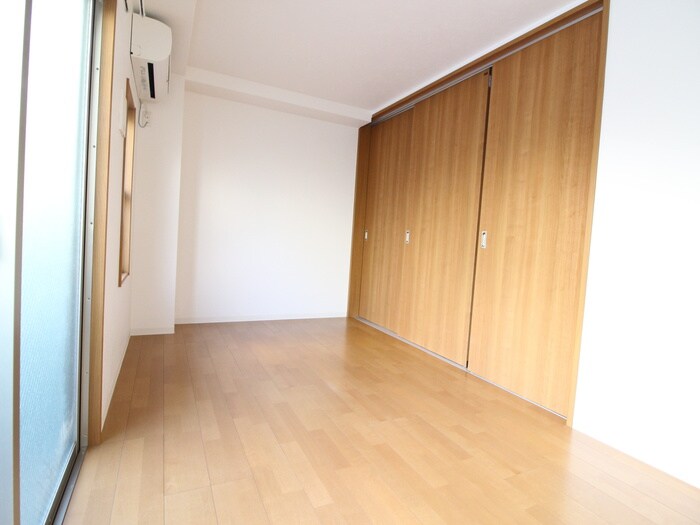 物件内観写真18　(居室)