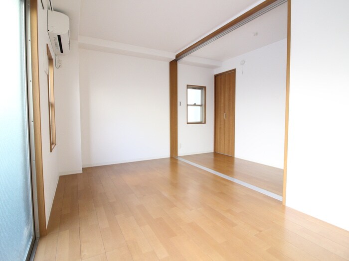 物件内観写真21　(居室)