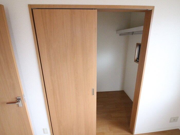 物件内観写真17　(収納)