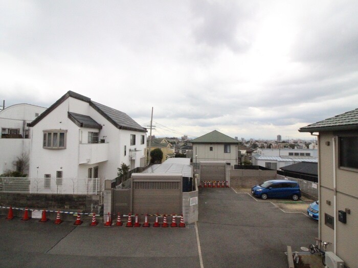 物件内観写真21　(室内からの展望)