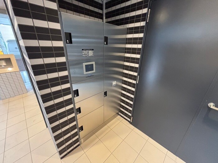 物件外観写真4　(建物設備)