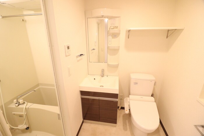 物件内観写真12　(洗面)