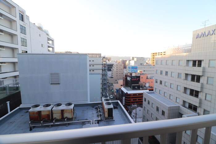 物件内観写真22　(室内からの展望)