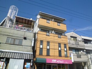 城山パ－クビル外観写真