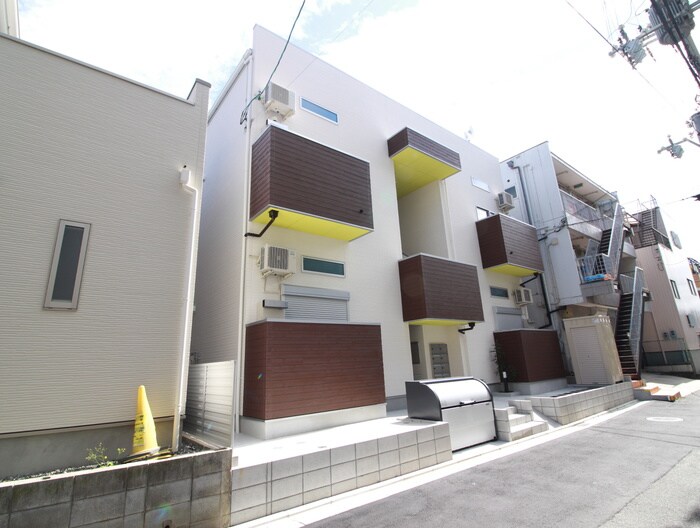 物件外観写真2　(外観写真)