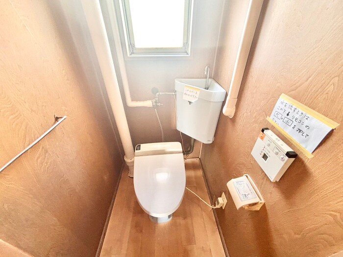 物件内観写真11　(トイレ)