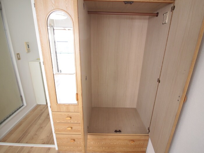 物件内観写真18　(収納)