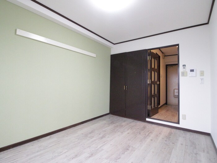 物件内観写真10　(居室)