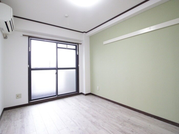 物件内観写真19　(居室)