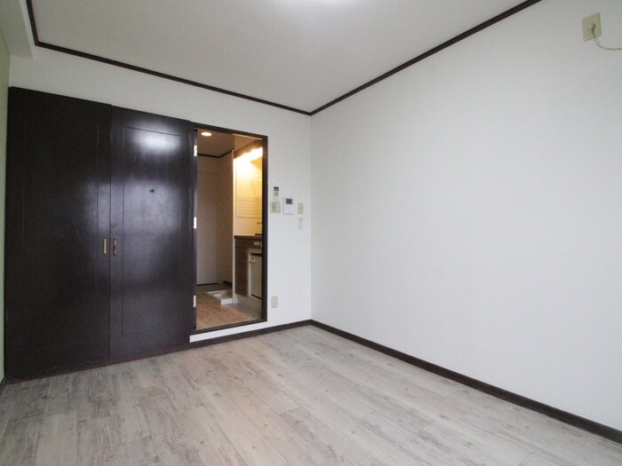 物件内観写真21　(居室)