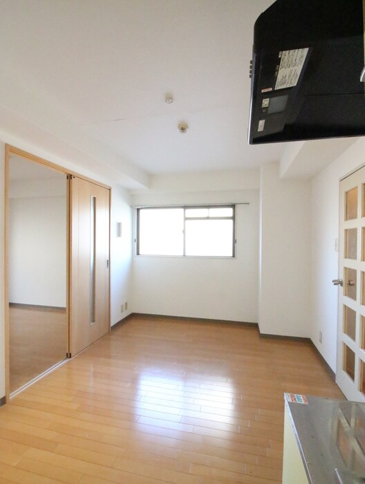 物件内観写真13　(居室)