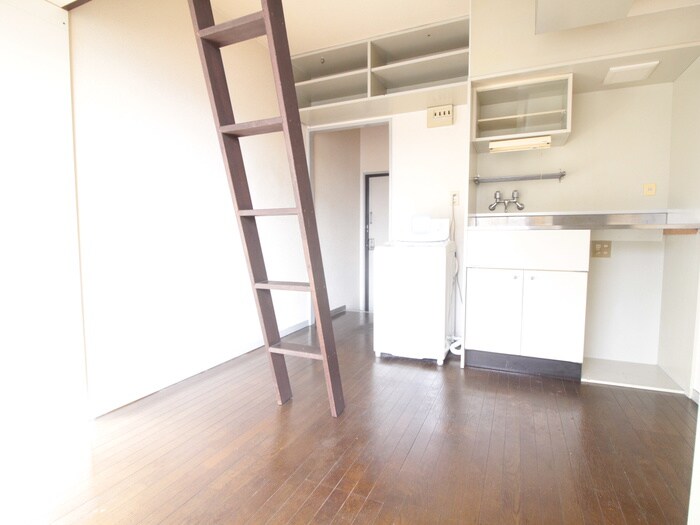 物件内観写真5　(居室)