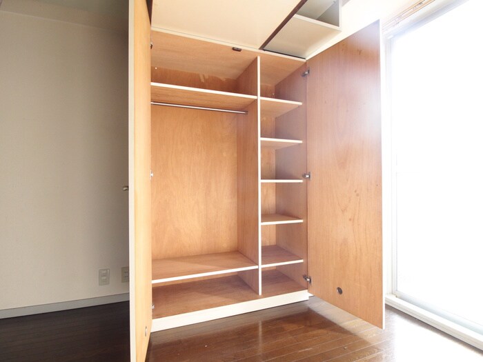 物件内観写真7　(収納)