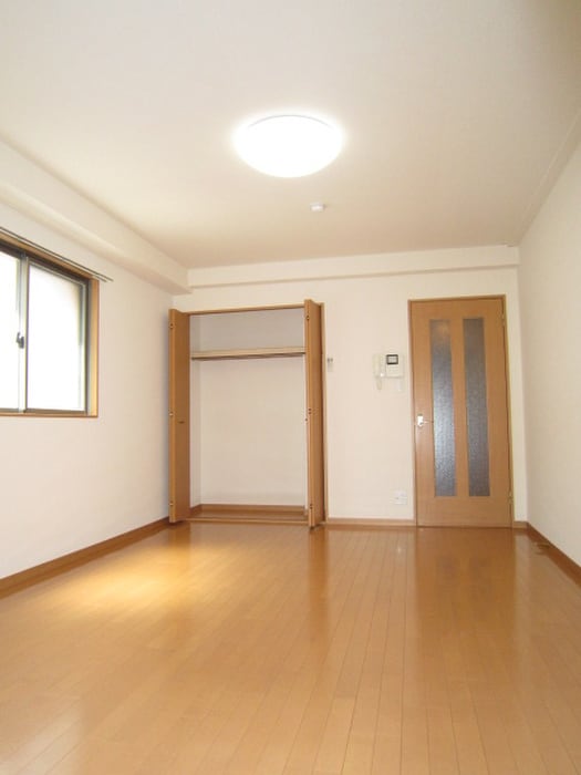 物件内観写真5　(居室)