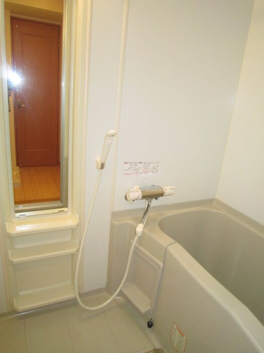 物件内観写真8　(バス／シャワールーム等)