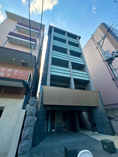 サンクチュアリ四条高倉外観写真