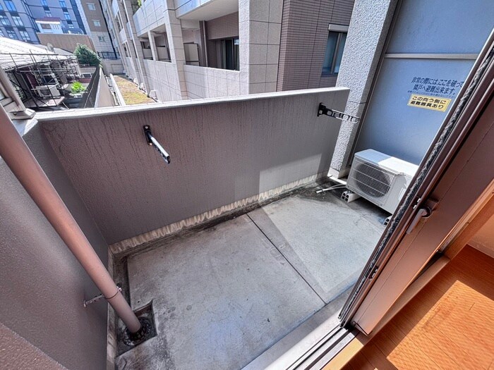 物件内観写真16　(ベランダ・バルコニー)