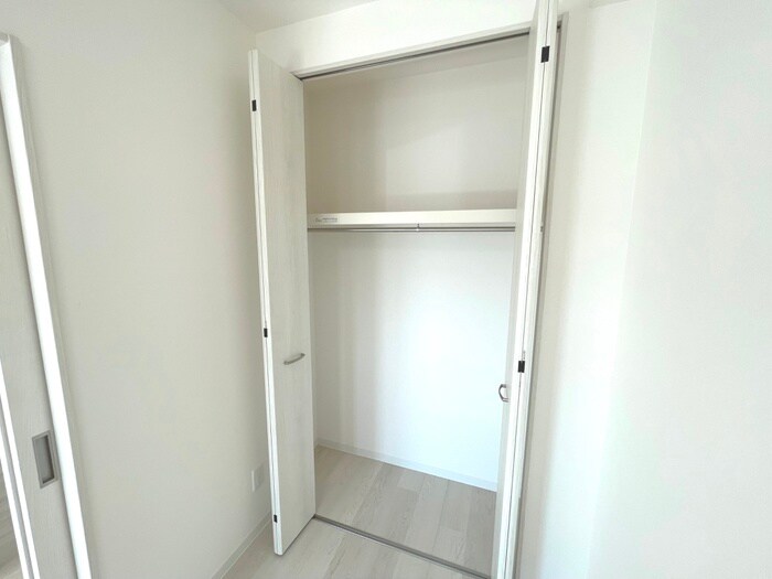 物件内観写真18　(収納)