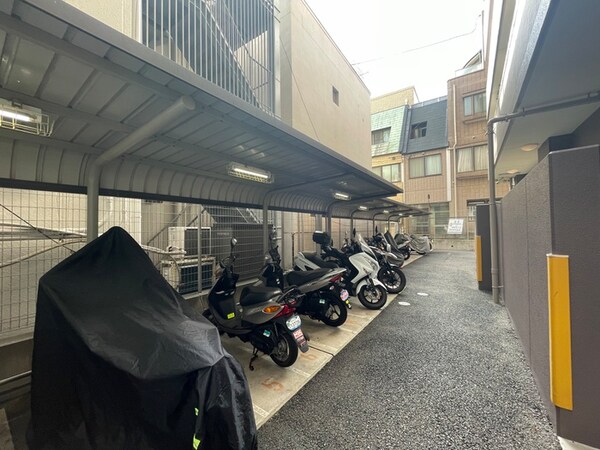 駐輪場