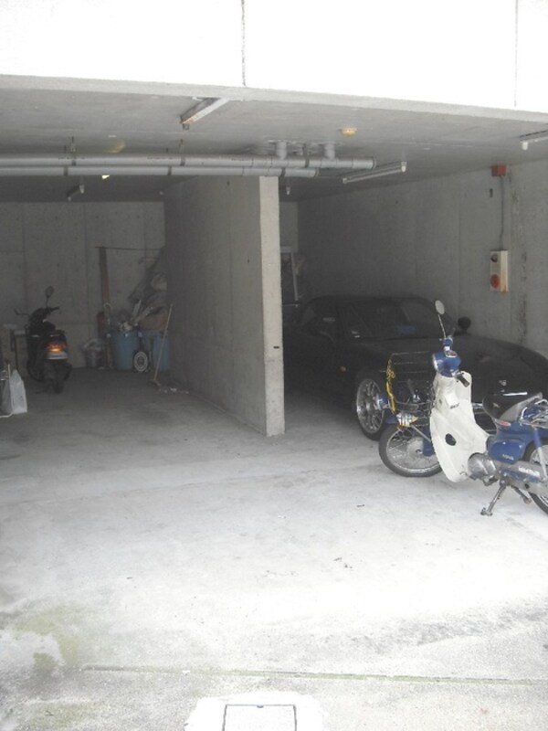 バイク置き場