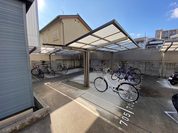 駐輪場
