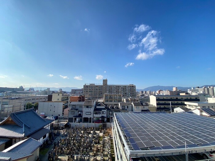 物件内観写真22　(室内からの展望)