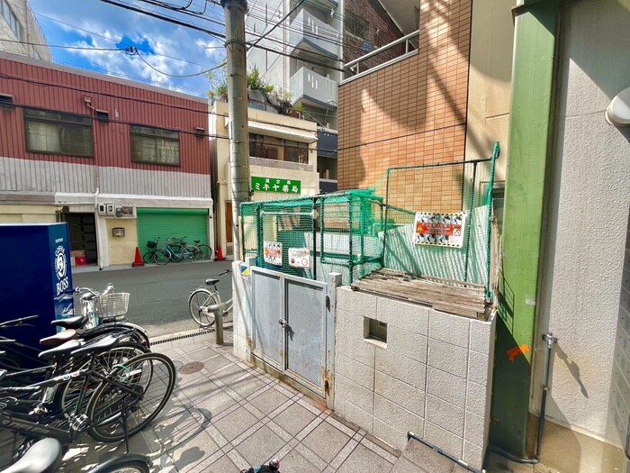 物件外観写真4　(建物設備)