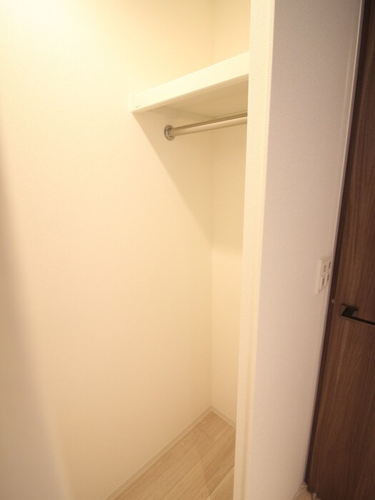 物件内観写真15　(収納)