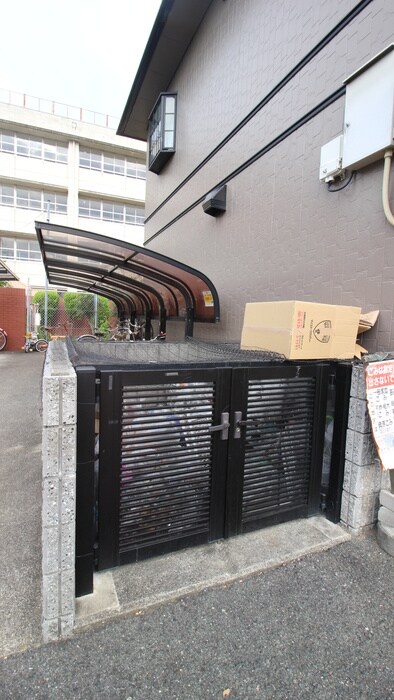 物件外観写真6　(建物設備)