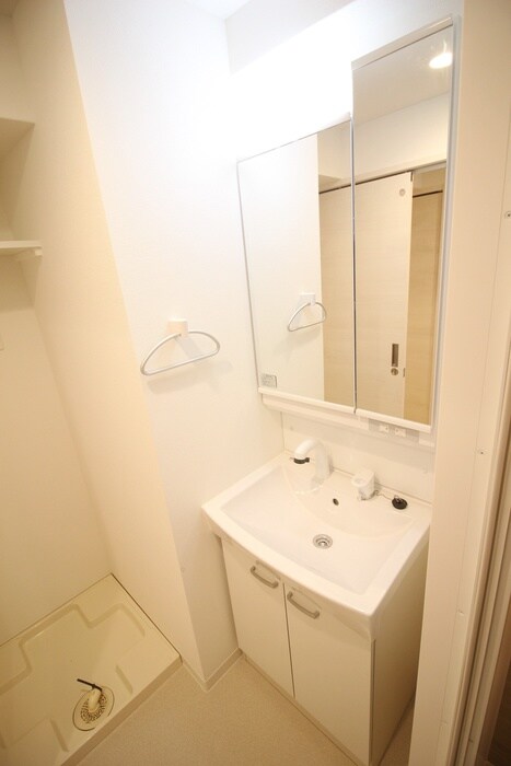 物件内観写真9　(洗面)