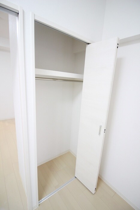 物件内観写真15　(収納)
