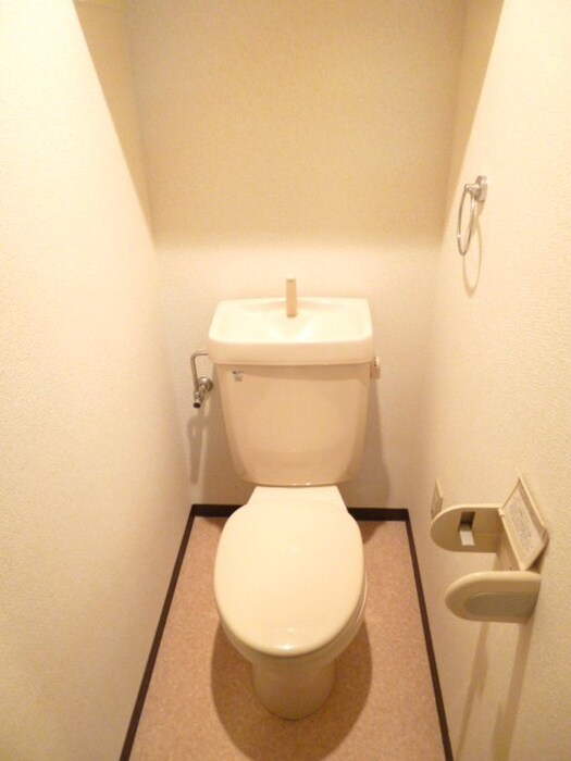 物件内観写真11　(トイレ)