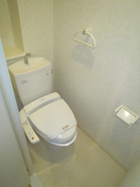 物件内観写真8　(洗面)