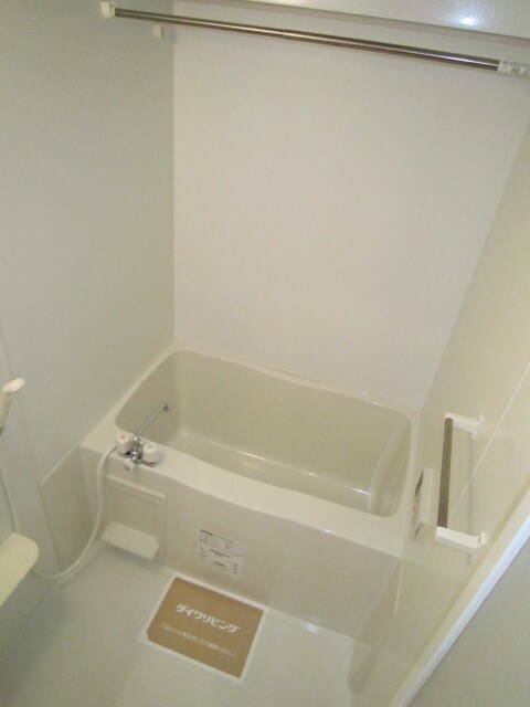 物件内観写真9　(洗濯機置場)