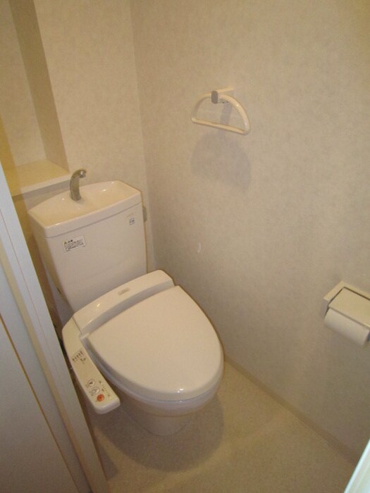 物件内観写真12　(トイレ)