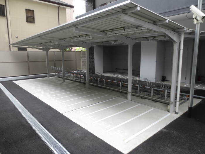 物件外観写真6　(駐輪場)