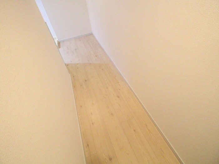 物件内観写真17　(廊下)