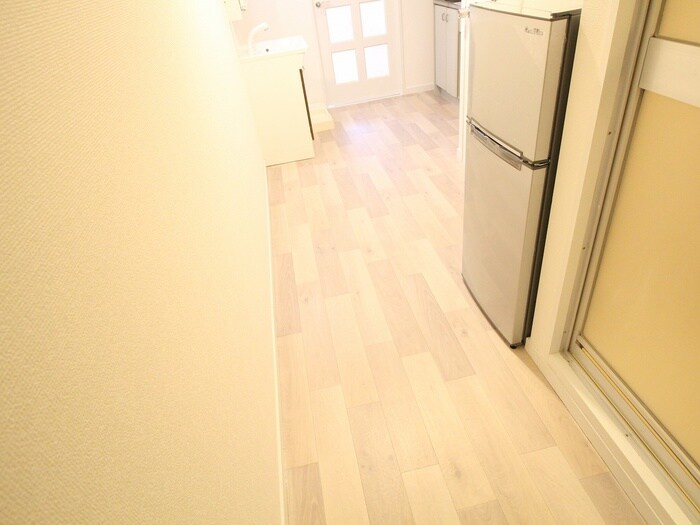 物件内観写真20　(廊下)