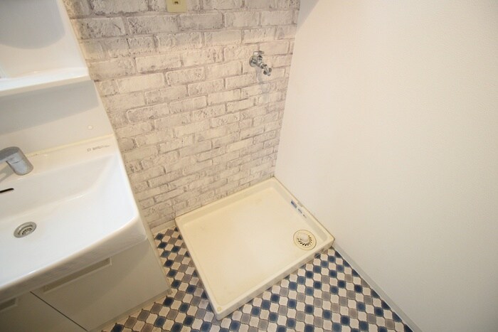 物件内観写真15　(洗濯機置場)