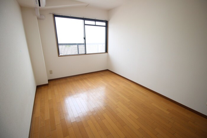 物件内観写真17　(居室)