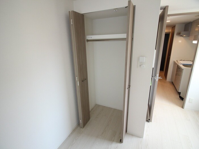 物件内観写真13　(収納)