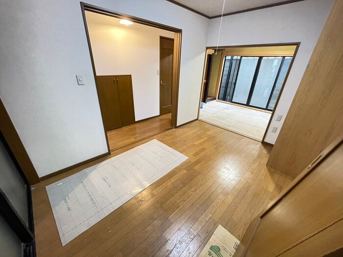 物件内観写真3　(居室)