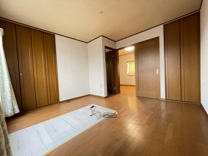 物件内観写真4　(居室)
