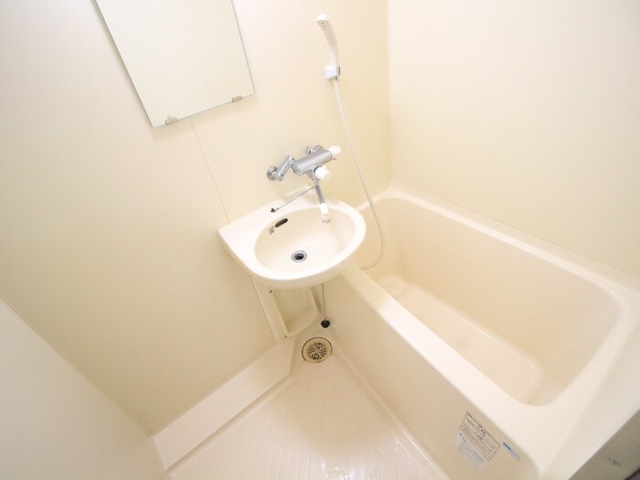 物件内観写真10　(バス／シャワールーム等)