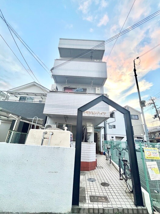 沖町ジュンハイツの外観写真