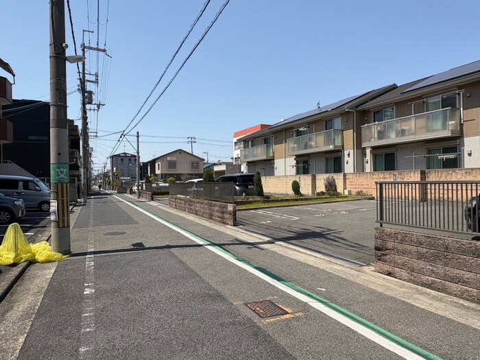 物件外観写真6　(周辺環境)