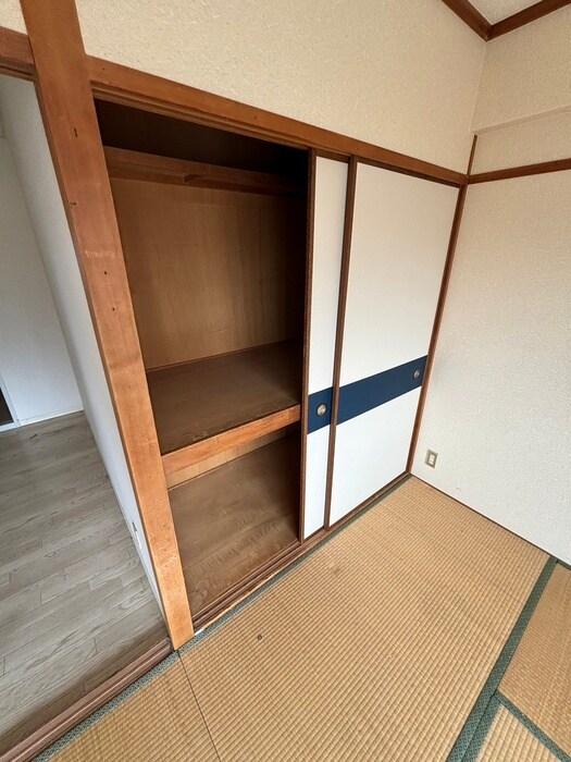 物件内観写真11　(収納)