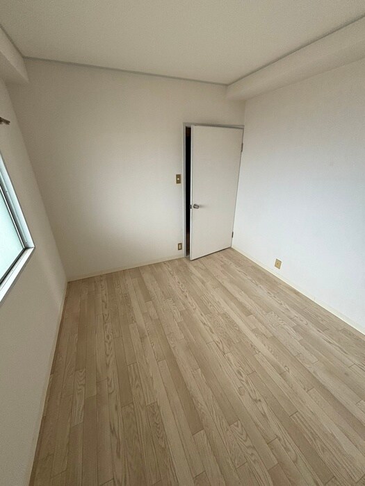 物件内観写真20　(居室)