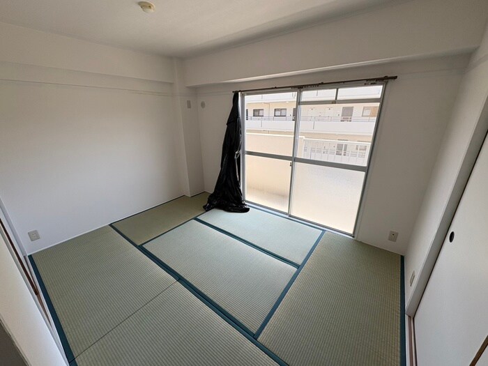 物件内観写真21　(居室)