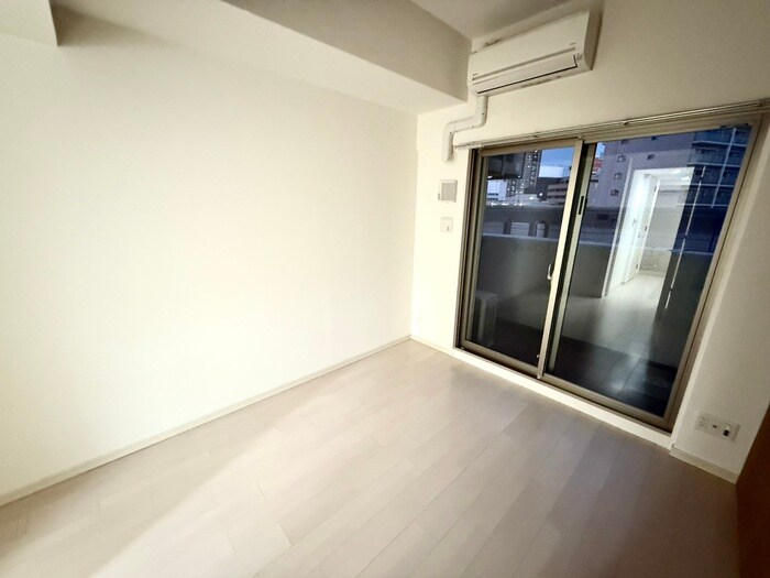 物件内観写真13　(居室)